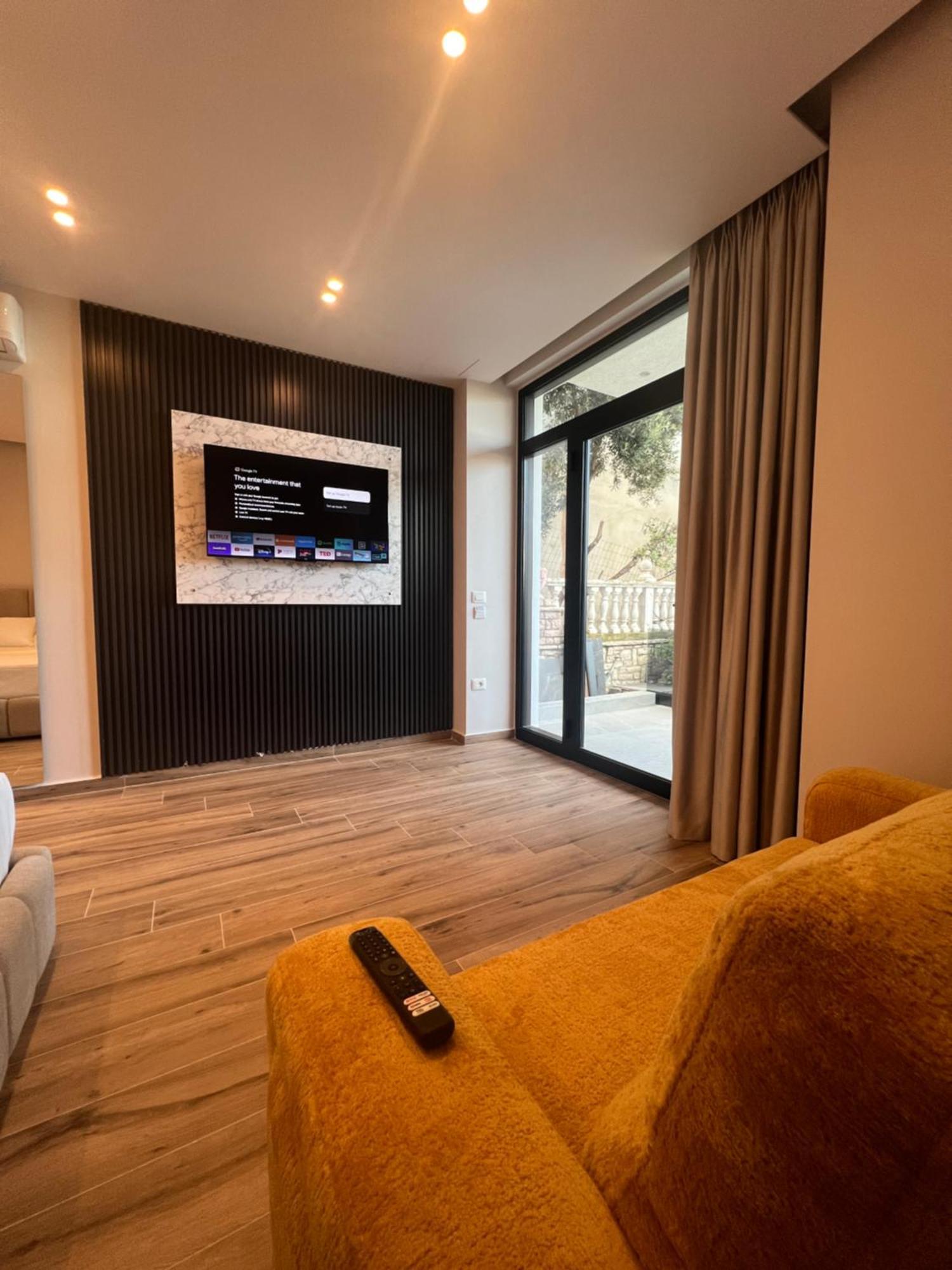 Villa Xika Sarandë 外观 照片
