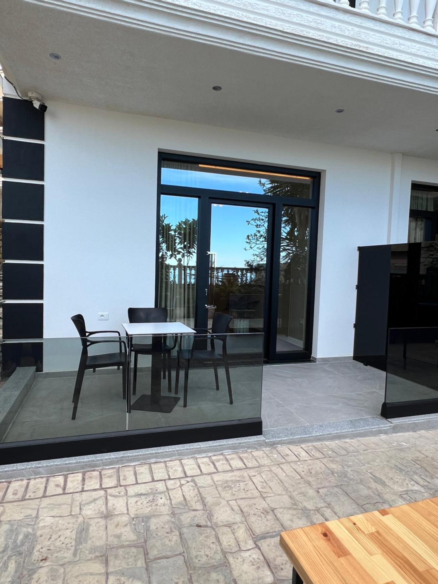 Villa Xika Sarandë 外观 照片