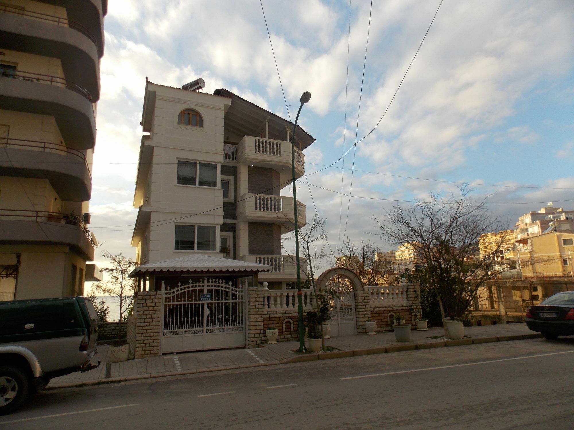 Villa Xika Sarandë 外观 照片